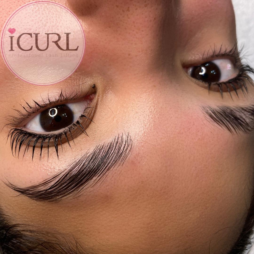 Laminado de cejas